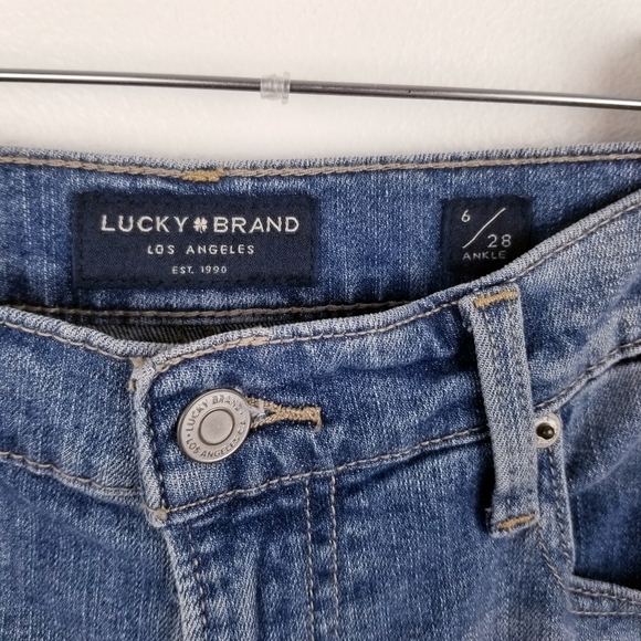 Lucky Brand "Drew" High Rise Mom Jean NWT size 6/28 - Picture 6 of 14